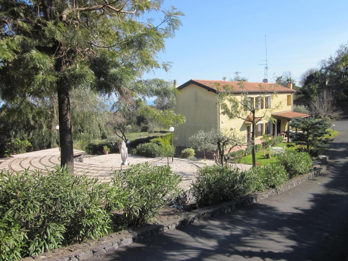 B&B Boutique Di Charme "Etna-Relax-Natura" Zafferana Etnea Exterior foto